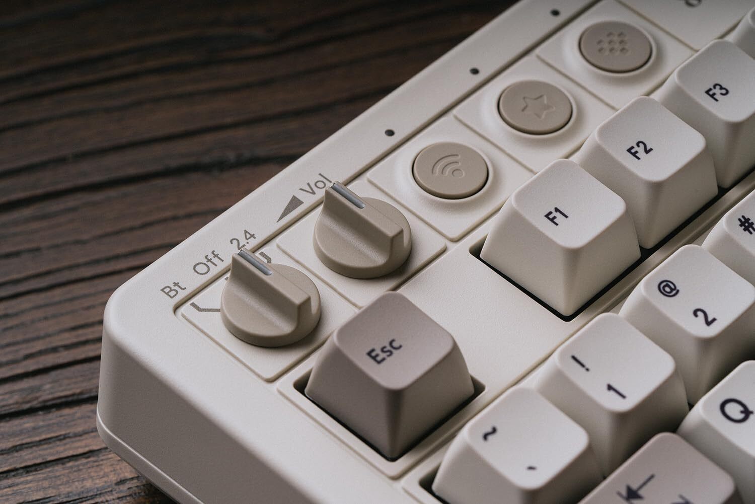 8Bitdo Retro Mechanical Keyboard - M Edition (PC)