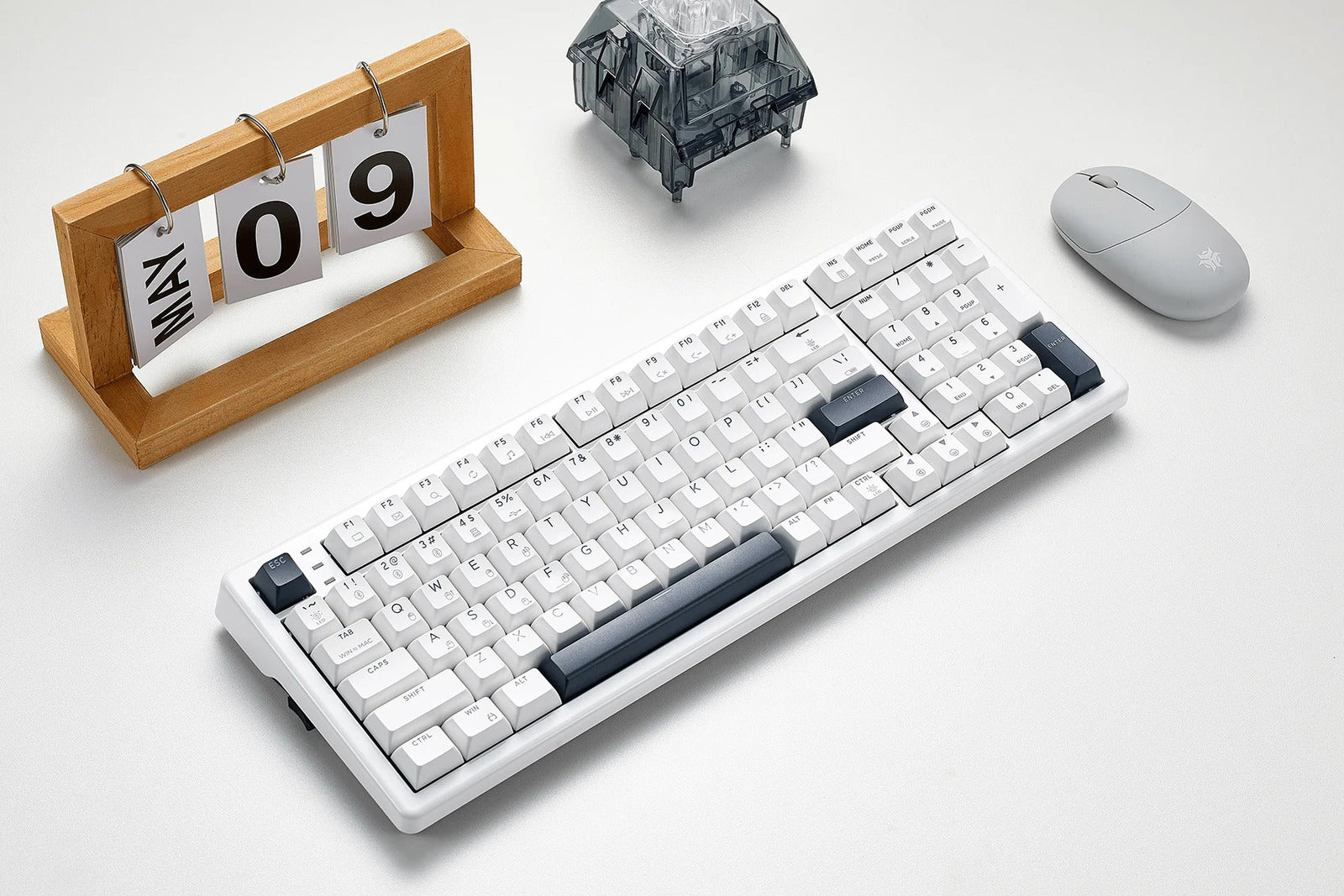 Hexgears Synergy WarpSpeed E4 Pro 99-Key RGB Wireless Mechanical Gaming Keyboard - White