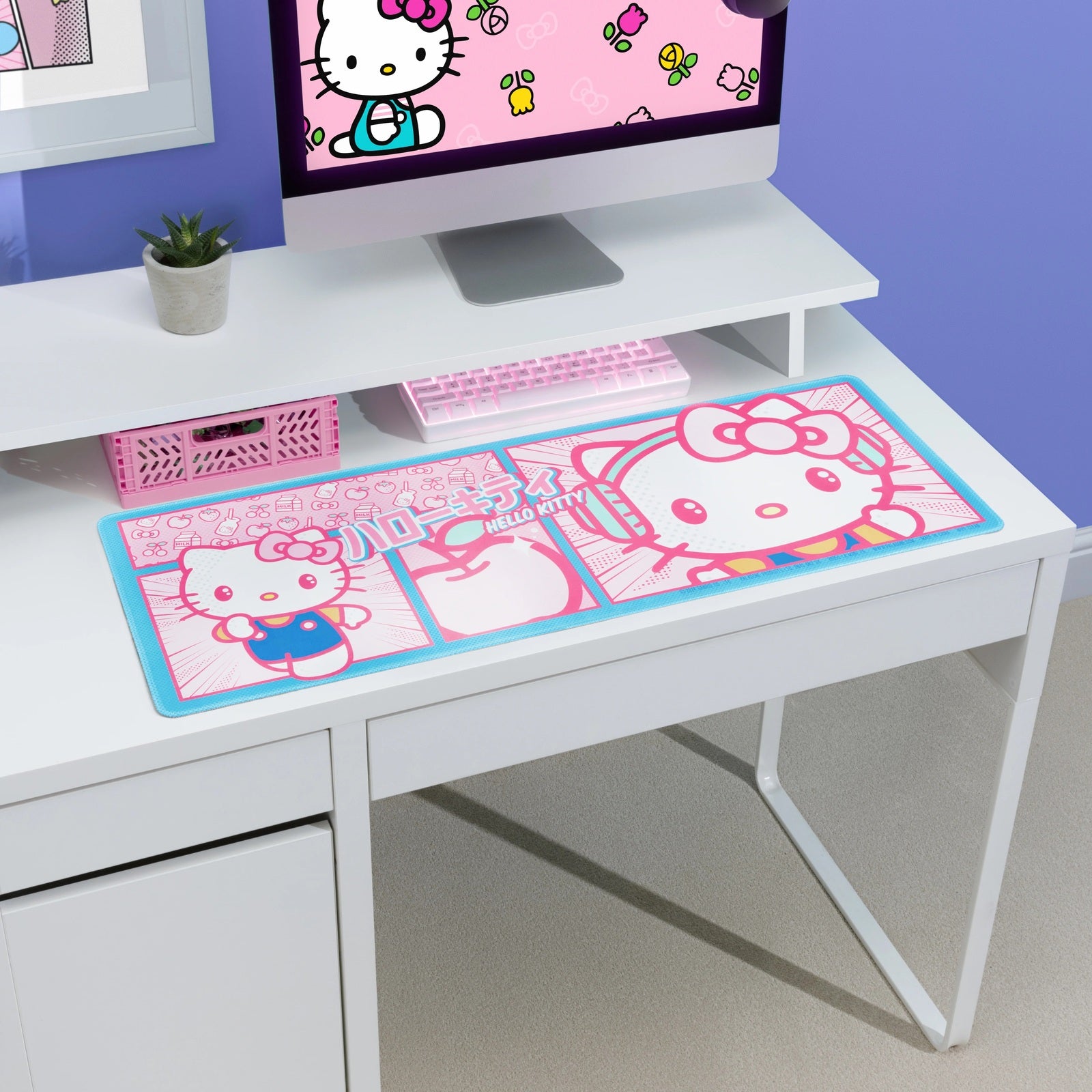 Hello Kitty Desk Mat (PC)